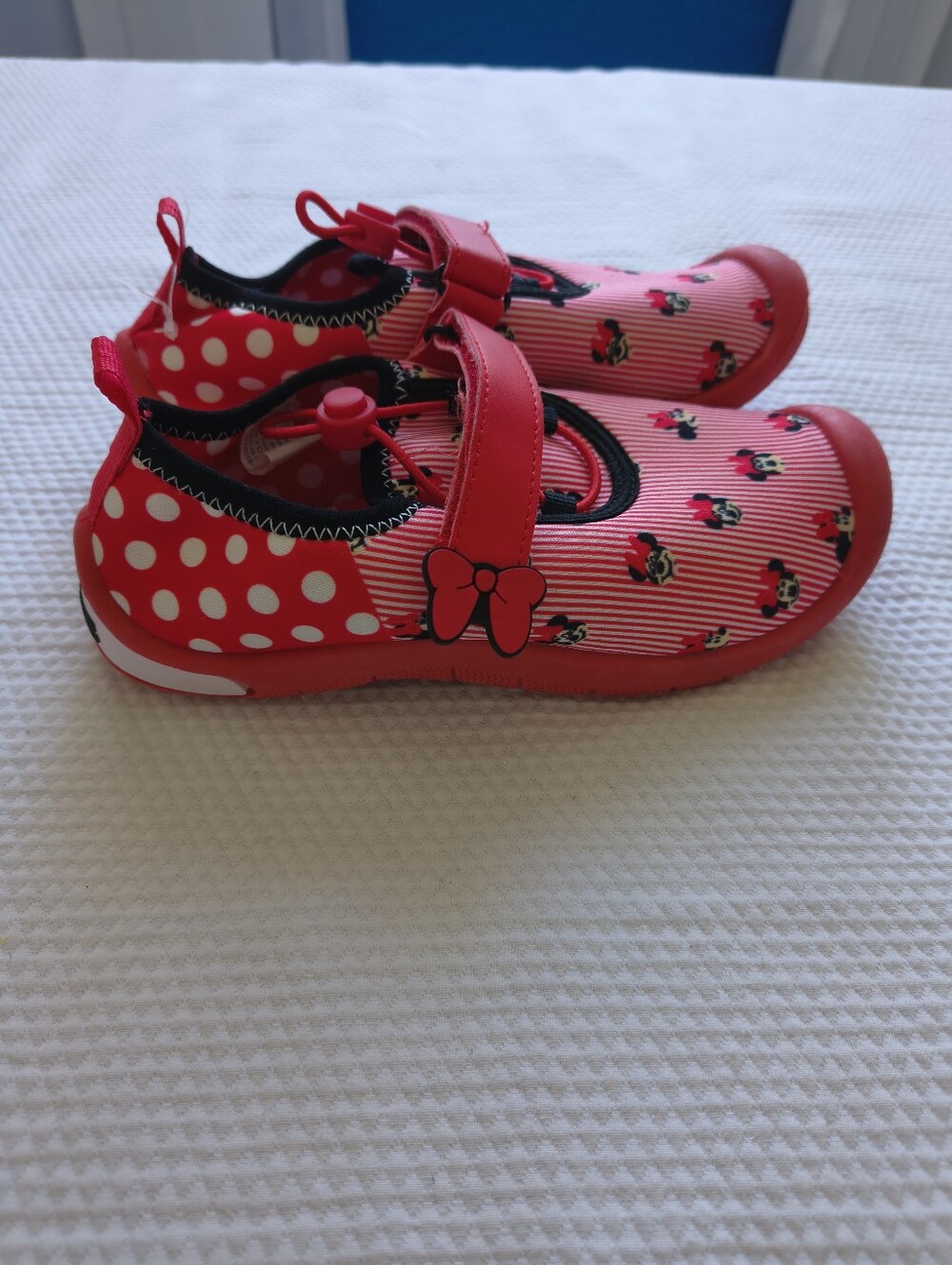 Disney Minnie Mouse Toddler Girl Red Polka Dot Water Shoes Pool Aqua Socks.